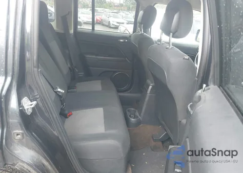 2014 Jeep Patriot Latitude z USA, uszkodzony, nr VIN 1C4NJRFB3ED892390